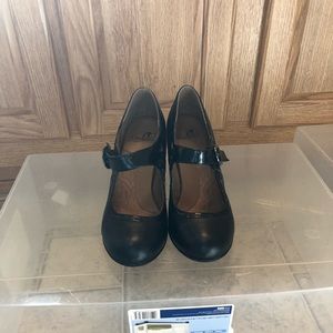 Black Mary Jane heels